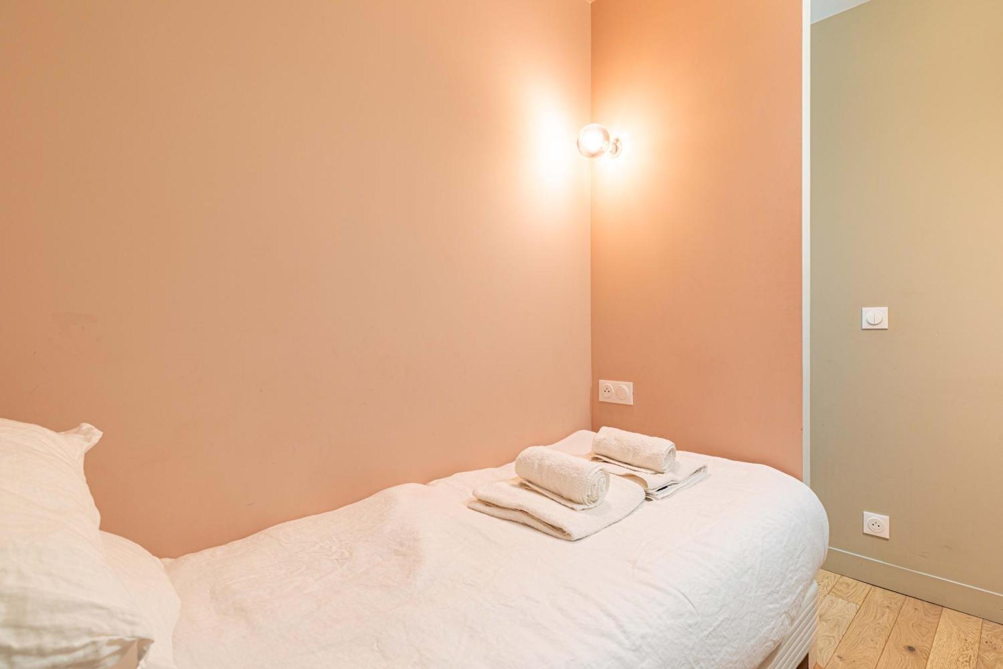 Quiet Apartment With Terrace&Ac-Le Marais/Bastille Paris Luaran gambar
